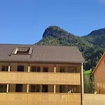 Wood Design Апартаменты *